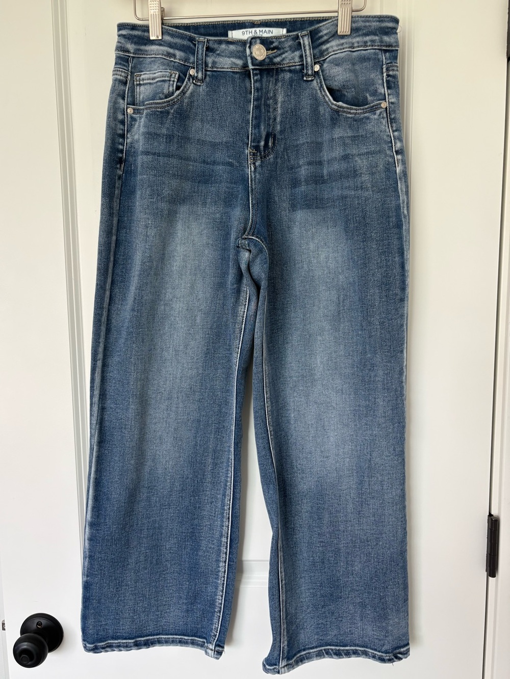 9th & Main Wide leg Jeans Faded Wash Size 8 Petite